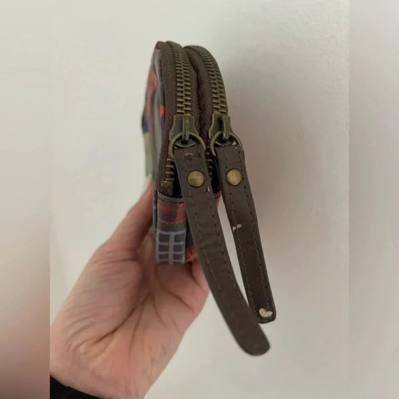 Desigual Colourful Butterfly Coin Purse - Picture 5 of 9